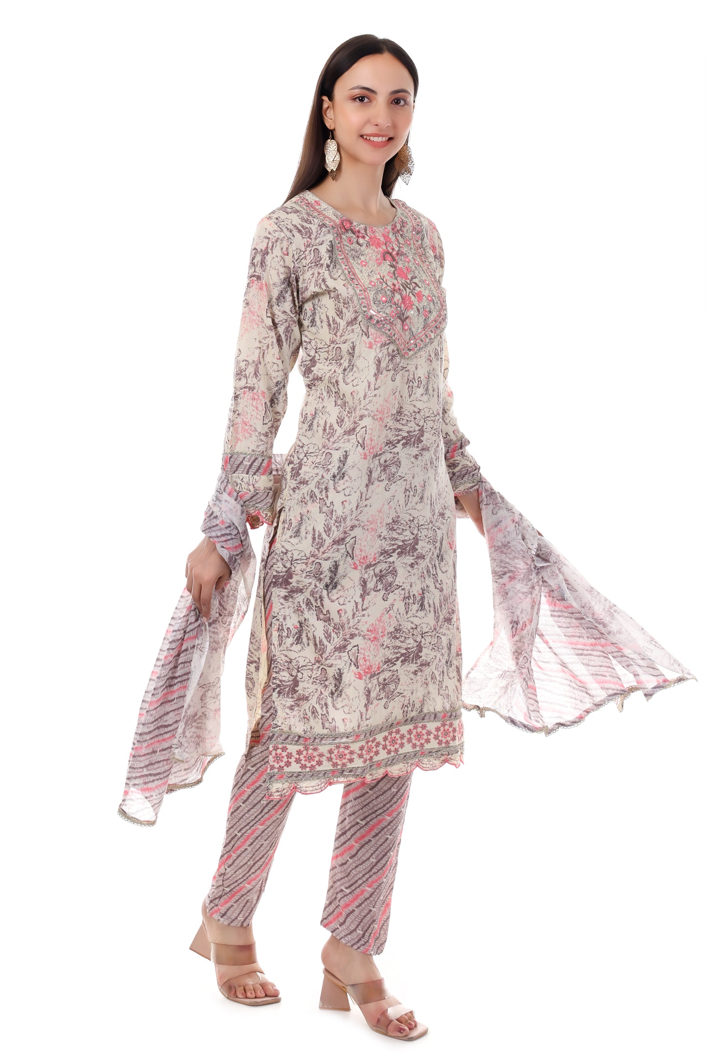 Beige printed kurta with a contrasting pants and dupatta