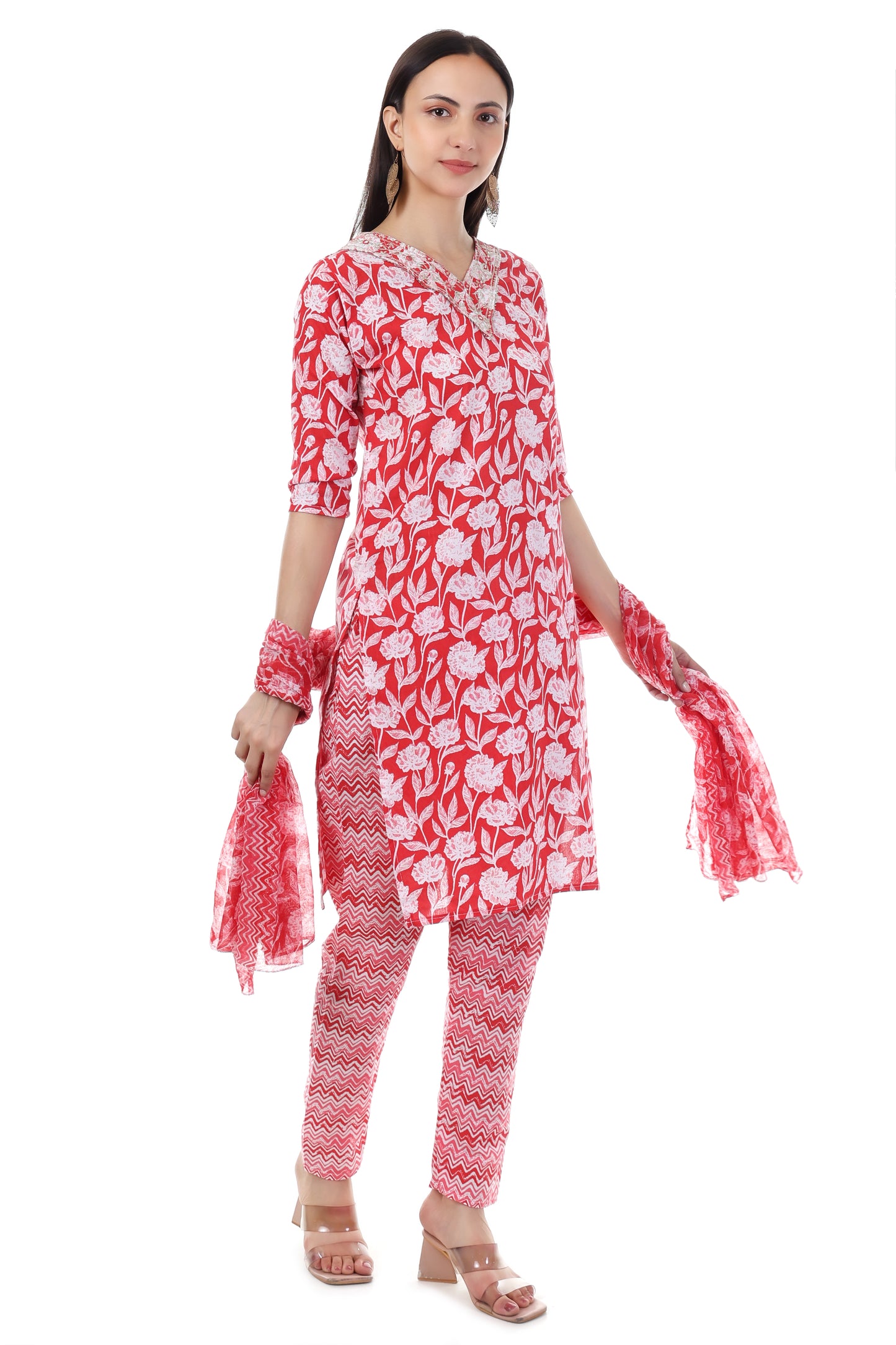 Red printed kurta with a pants and dupatta