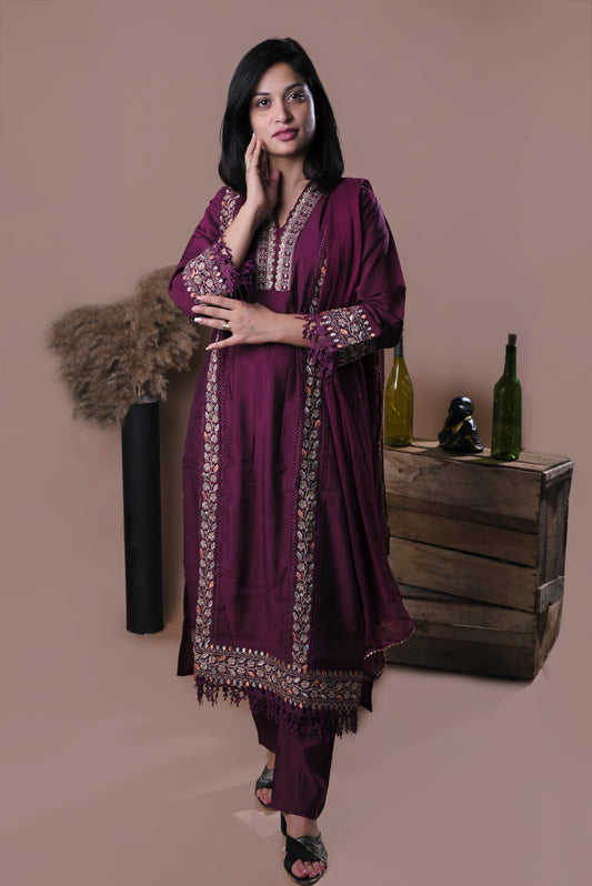 Purple embroidered kurta with pants and dupatta
