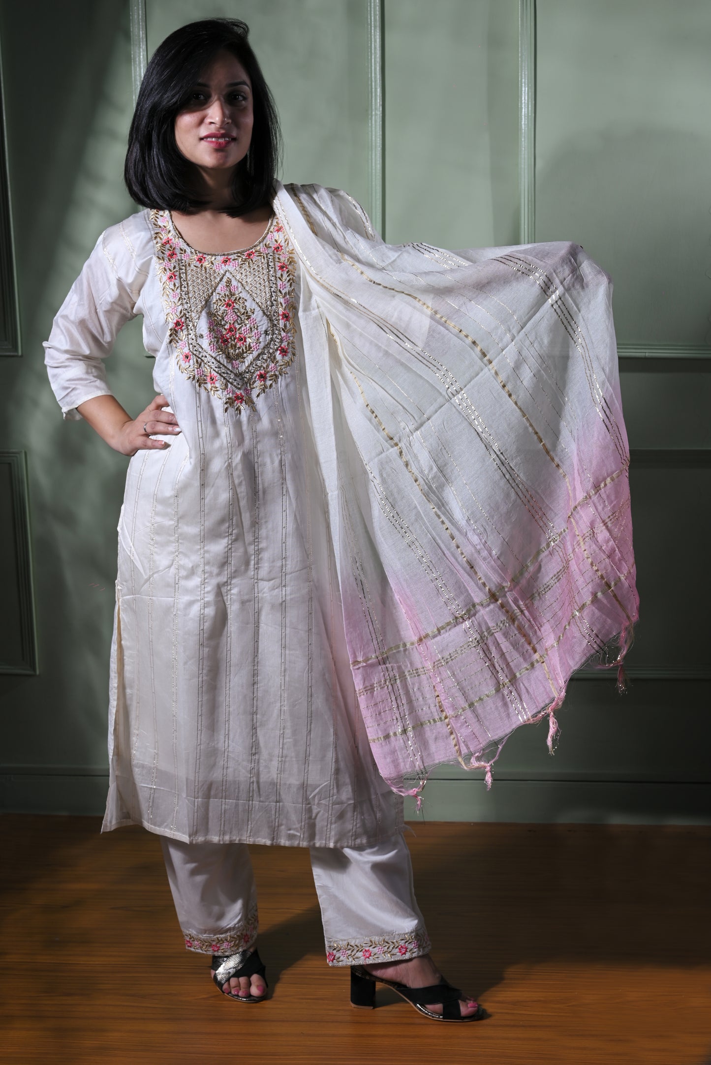 Off White embroidered kurta with pink ombre dupatta and pants